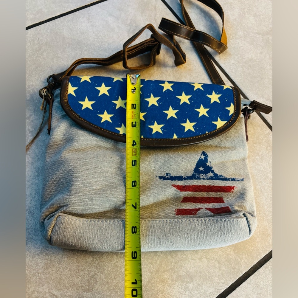 Cott n Curls “Patriotic Sling” Crossbody/Sling Bag - Picture 14 of 15
